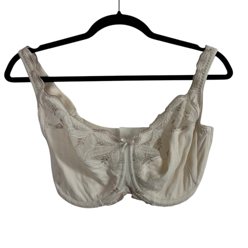 Women's Lace Underwire Bra - Ivory